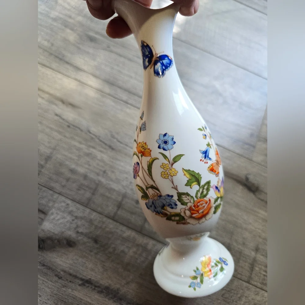 Aynsley Vase Made In England - Picture 4 of 6